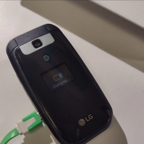 AT&T Cingular Flip 2 Cell Phone - 4GB Gray  Open Box. This appears unused, look - Picture 5 of 10